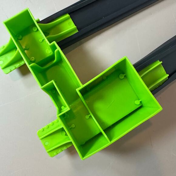 Hot Wheels Circuit Track Parts Assorted Track Replacement Pieces Mario Kart - Picture 5 of 6